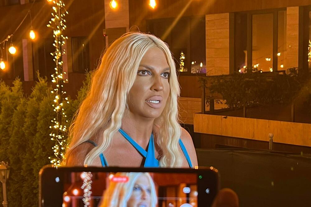 JELENA KARLEUŠA KONAČNO O DUŠKU! IZREVOLTIRANA ZBOG PITANJA O RAZVODU! (VIDEO)