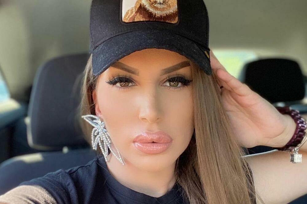 DALILA U NEVERICI NAKON NOĆNOG PROVODA! Da li je moguće da joj se OVO DESILO, sve podelila JAVNO