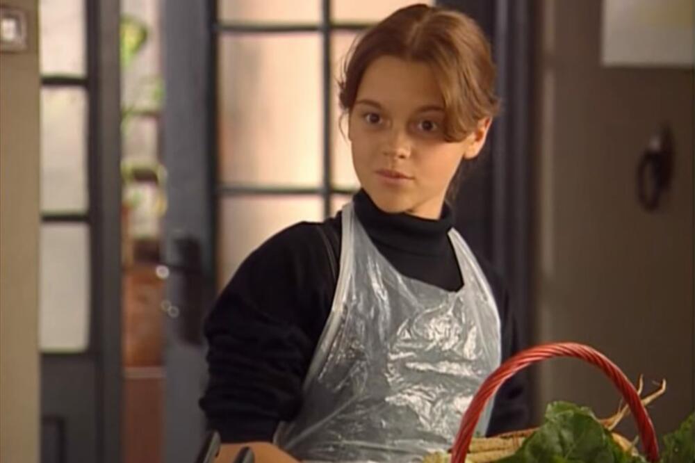 NE LIČI NA SEBE, PAŠĆETE U NESVEST: Evo kako danas izgleda Milica iz "Otvorenih vrata" (FOTO)