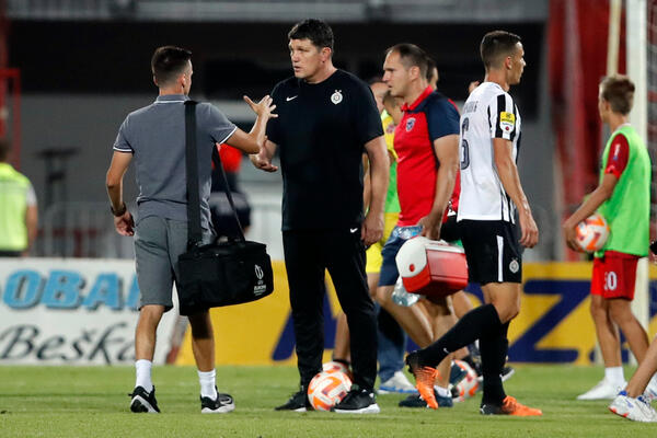 PETRIĆ JE BIO ZADOVOLJAN POSLE POBEDE U NOVOM SADU: A igračima je imao da poruči jednu stvar!