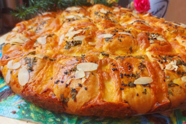 BAKINA POGAČA SA KAČKAVALJEM MEKANA KAO DUŠA: Testo se topi u ustima, ukus je FANTAZIJA (VIDEO)