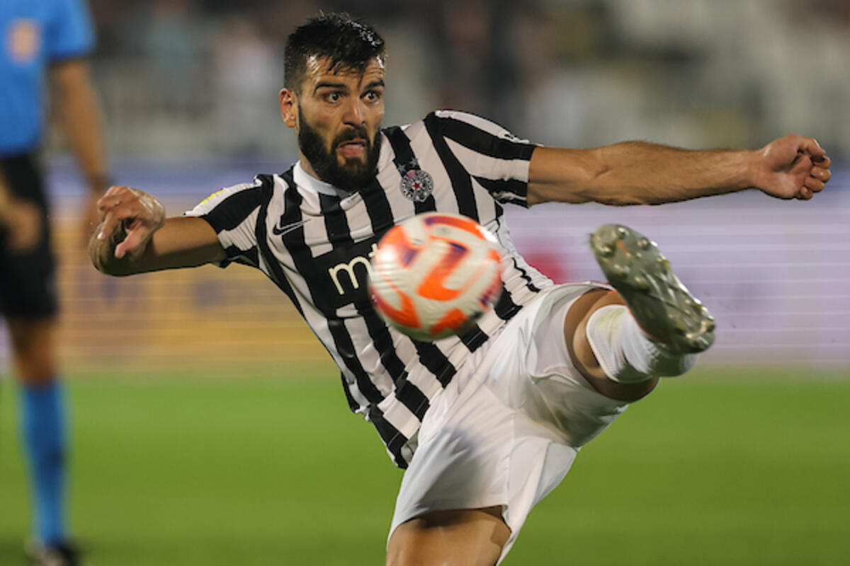 POTPISAO IGOR VUJAČIĆ! Veliki Partizanov posao