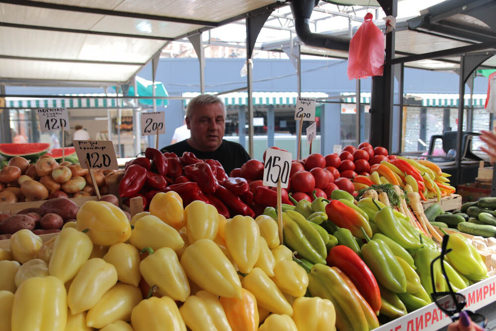 Pijaca / ilustracija