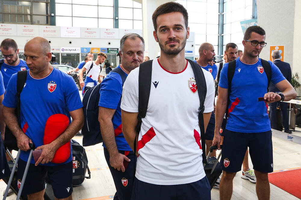 TEK JE DOŠAO U ZVEZDU A DEBITUJE I TO PROTIV MAKABIJA! Da li će doneti sreću?(FOTO)