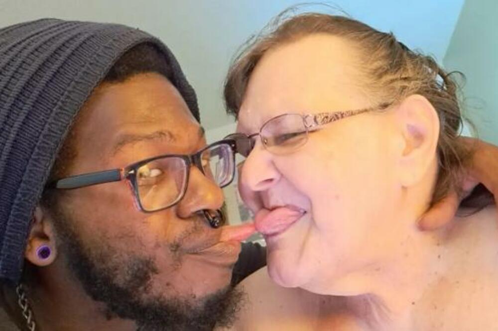 OVA BAKA "PEGLA" 27 GODINA MLAĐEG: Snimili svoj ODNOS, pa izazvali SKANDALČINU (FOTO)