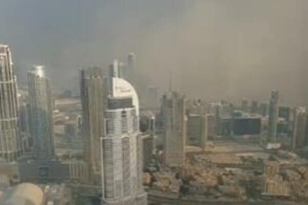 DRAMATIČAN SNIMAK IZ DUBAIJA: Peščana oluja progutala ceo GRAD, vlasti izdale HITNO upozorenje! (VIDEO)