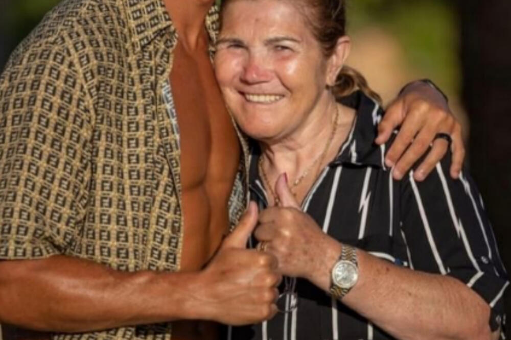 Majke ovih poznatih muškaraca važe za NAJGORE SVEKRVE na svetu: Evo šta sve rade snajkama! (FOTO)