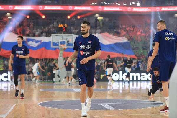 EVO GDE MOŽETE DA GLEDATE DUEL ZVEZDA NBA LIGE: Na samo jednom mestu će biti prenos meča Srbija-Grčka!