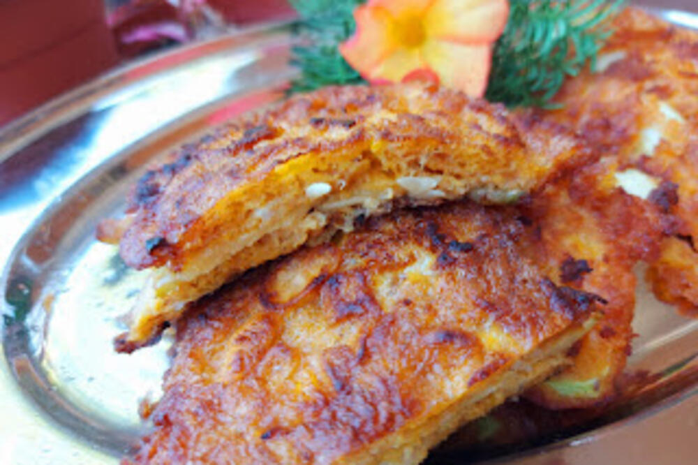 OVO MORATE DA PROBATE, PRAVO LETNJE JELO! Pljeskavice od tikvica, krompira i kačkavalja PRAVE SE ZAČAS! (RECEPT)