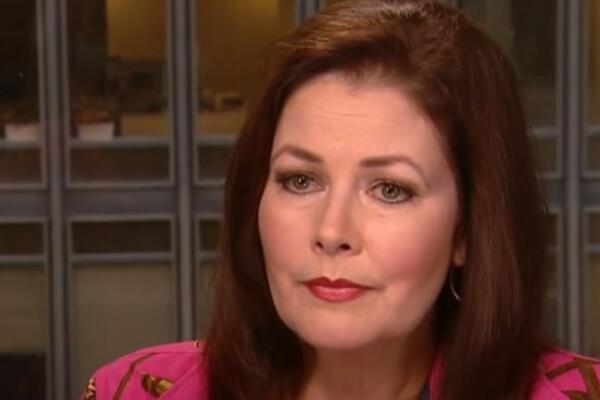 IZGOVORIO JE JEDNU REČENICU, OTIŠAO U KUPATILO, A NAKON 2 SATA JE BIO MRTAV: Detalji NAPRASNE SMRTI PEVAČA