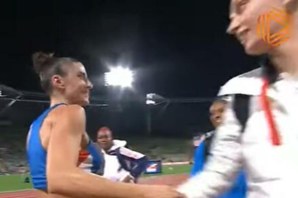 KAKO SRPKINJE SLAVE VULETINO ZLATO: Milica pitala Ivanu da li je normalna, a njen odogovor je pravi hit! (VIDEO)