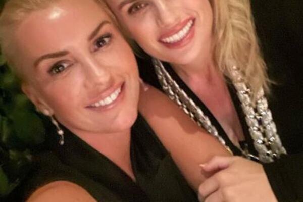 ŠOKANTNO! Glumica priznala da VOLI ISTI POL, LJUBI JE GDE STIGNE (FOTO)