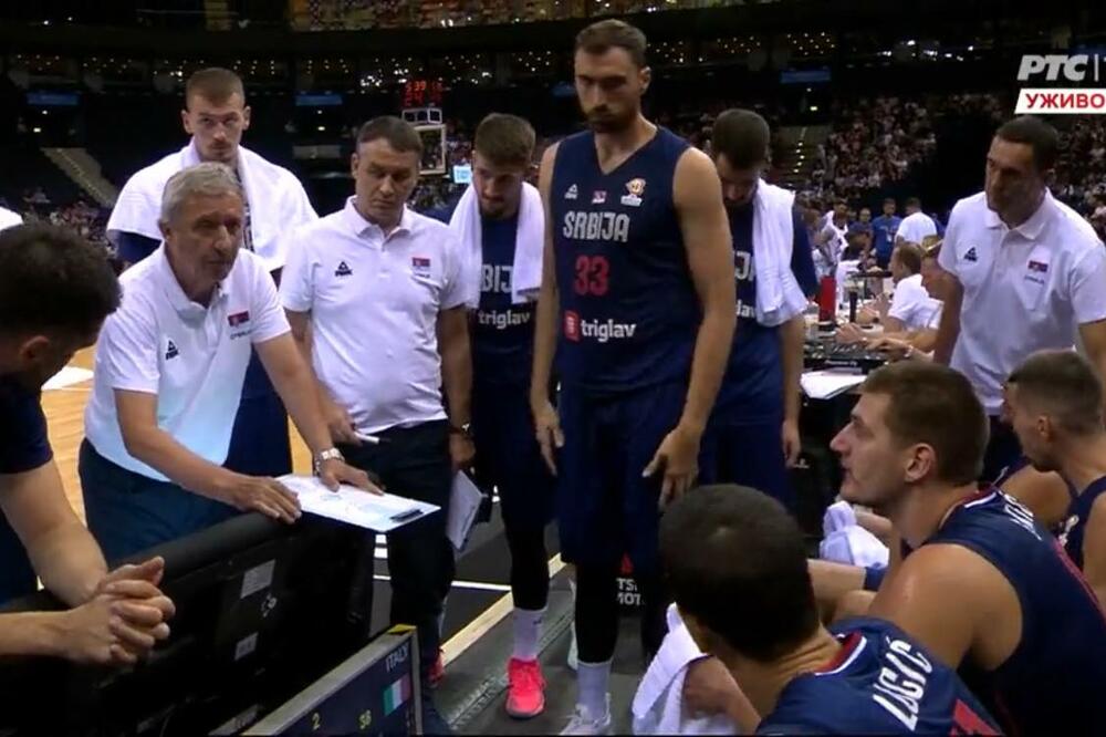 PEŠIĆ BESAN NA MEKE "ORLOVE": NA TAJM-AUTU: Malo ih ŠIBAJTE, nemojte da ih se plašite!