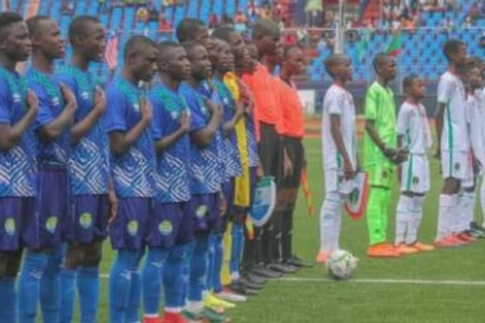 NASTAVLJA SE ŠVERCOVANJE IGRAČA! Skandal - izgleda kao da ima 30, a ne 15 godina (FOTO)