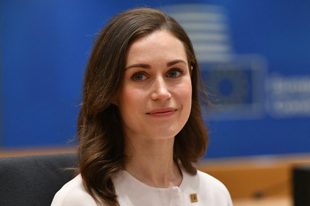 EVO KOLIKO GODINA IMA PREMIJERKA ČIJI SU SKANDALOZNI VIDEO SNIMCI ISPLIVALI U JAVNOST: Ostaćete ZATEČENI!