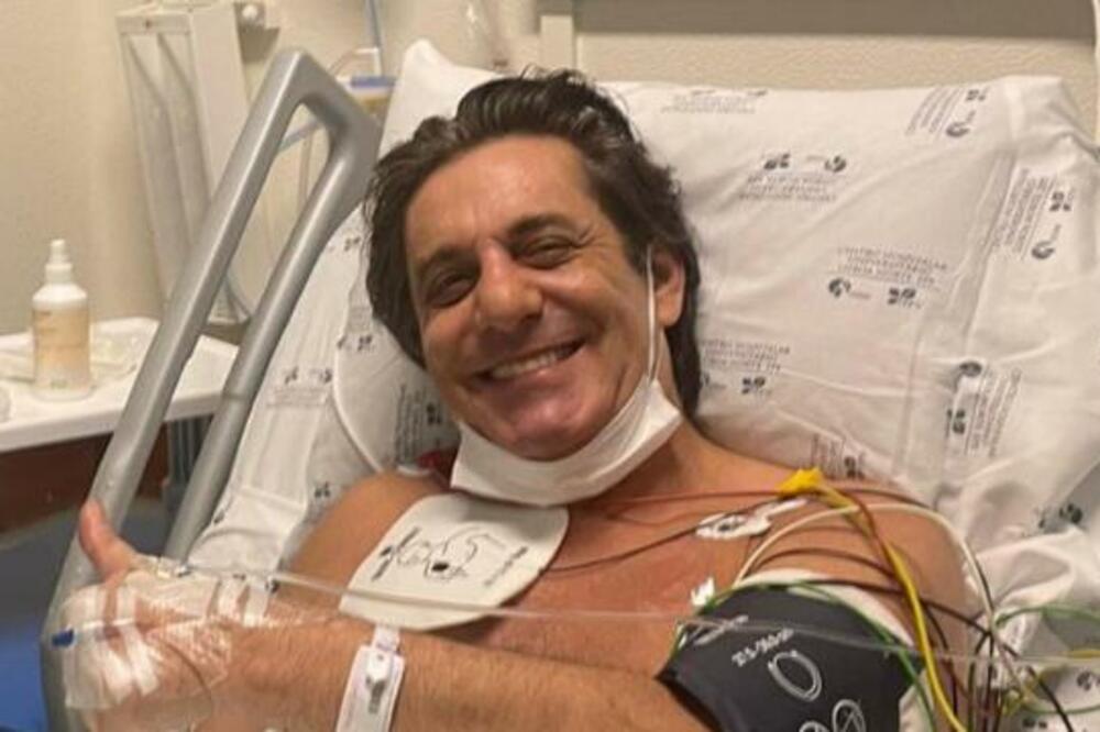 LEGENDARNI "MARADONA" DOBIO SRČANI UDAR NA SAHRANI MAJKE! Potresne scene, znojenje i gubljenje svesti