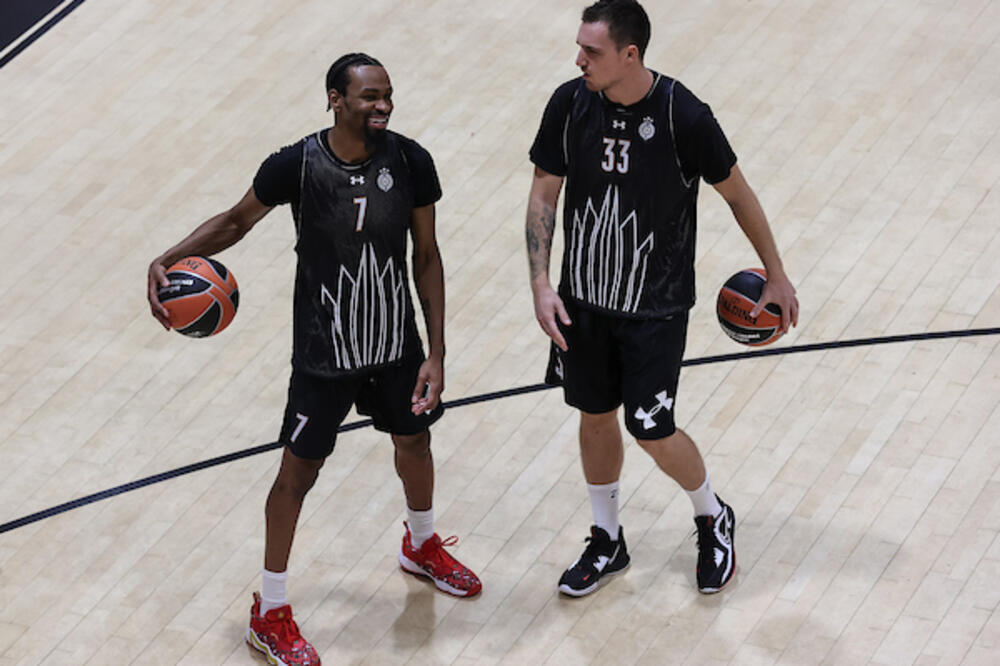 PALI SE MAŠINA! Partizan RAZBIO Lokomotivu u VTB Superkupu!