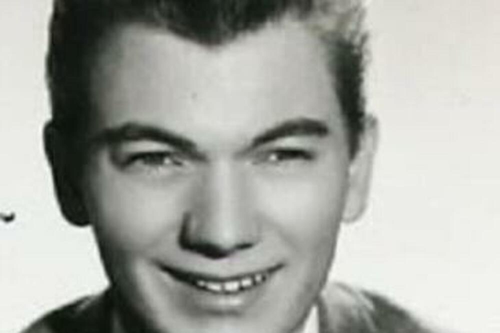 UMRO POZNATI MUZIČAR! Crne vesti od ranog jutra