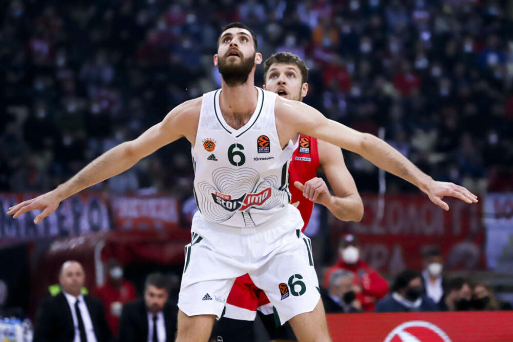 VAŽNA VEST ZA SRBIJU: Grci bez člana prve petorke u "Areni"!