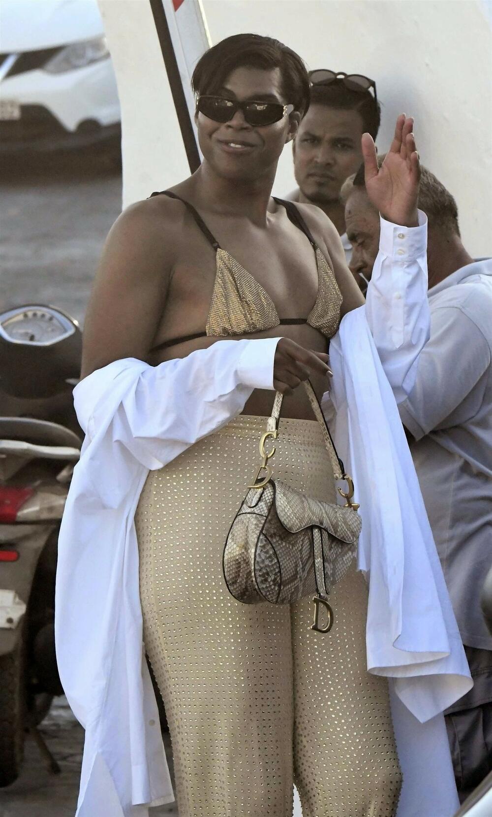 I Džej Džonson, I-Džej Džonson