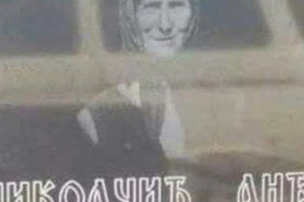 KADA LJUDI VIDE ŠTA PIŠE NA ANĐINOM SPOMENIKU, ZANEME OD ČUDA: Srbija se zbog ovoga krsti, da li je moguće! (FOTO)