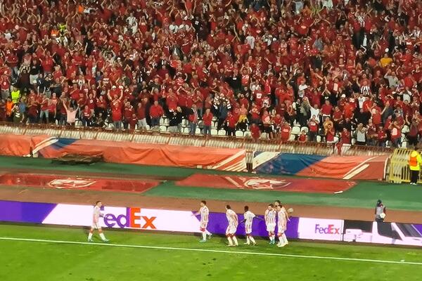 DOKTORSKA AKCIJA: "Štikla" i onda BOMBA IVANIĆA - 2:0 (VIDEO)