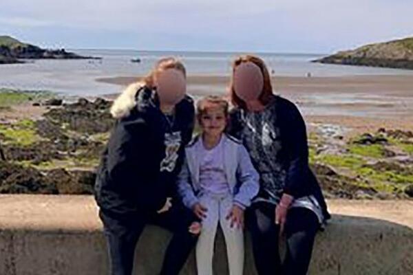 POTRESNE REČI MAJKE MALENE DEVOJČICE (9) UBIJENE U SVOM DOMU: Evo šta je poručila ubici, NAJEŽIĆETE SE!