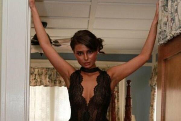 KATJA JE PRODALA NEVINOST ZA 1.2 MILIONA EVRA: Objavljeni SVI PODACI o kupcu, "požalila bih da nisam" (FOTO)