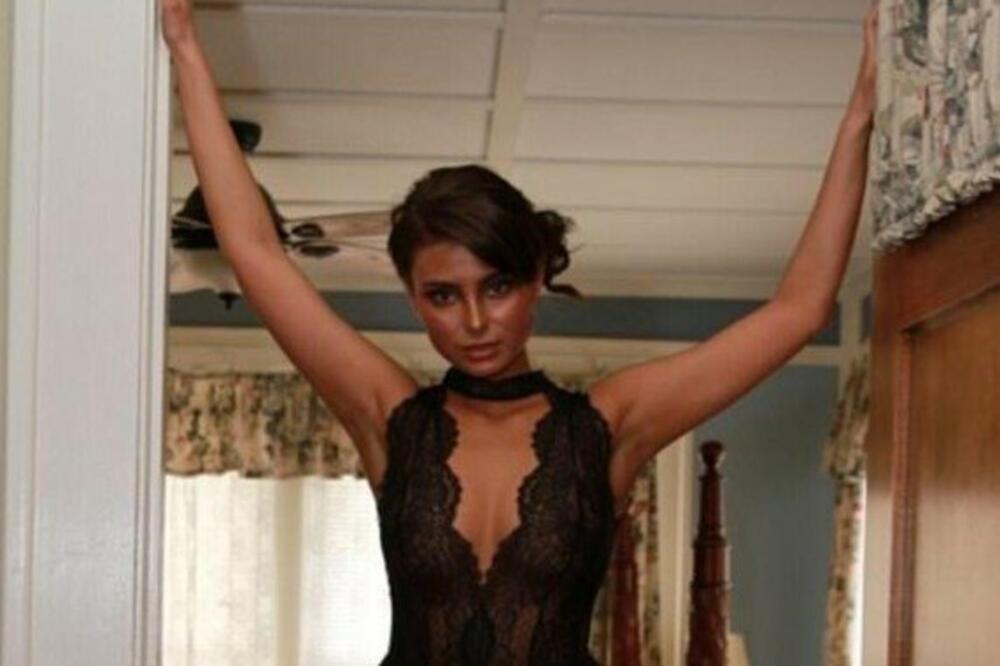 KATJA JE PRODALA NEVINOST ZA 1.2 MILIONA EVRA: Objavljeni SVI PODACI o kupcu, "požalila bih da nisam" (FOTO)