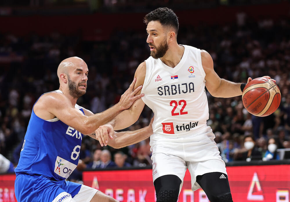 Vasilije Micić, Nik Kalates