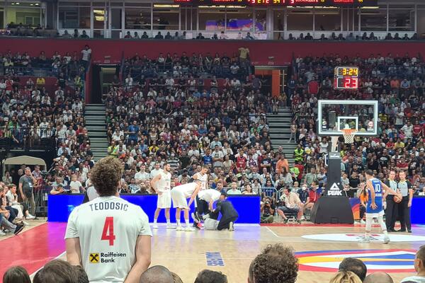 EVO KAKO JE IZGLEDAO TRENUTAK POVREDE VASE MICIĆA! Komentar Ražnatovića ŠOKIRAO JE SVE (VIDEO)