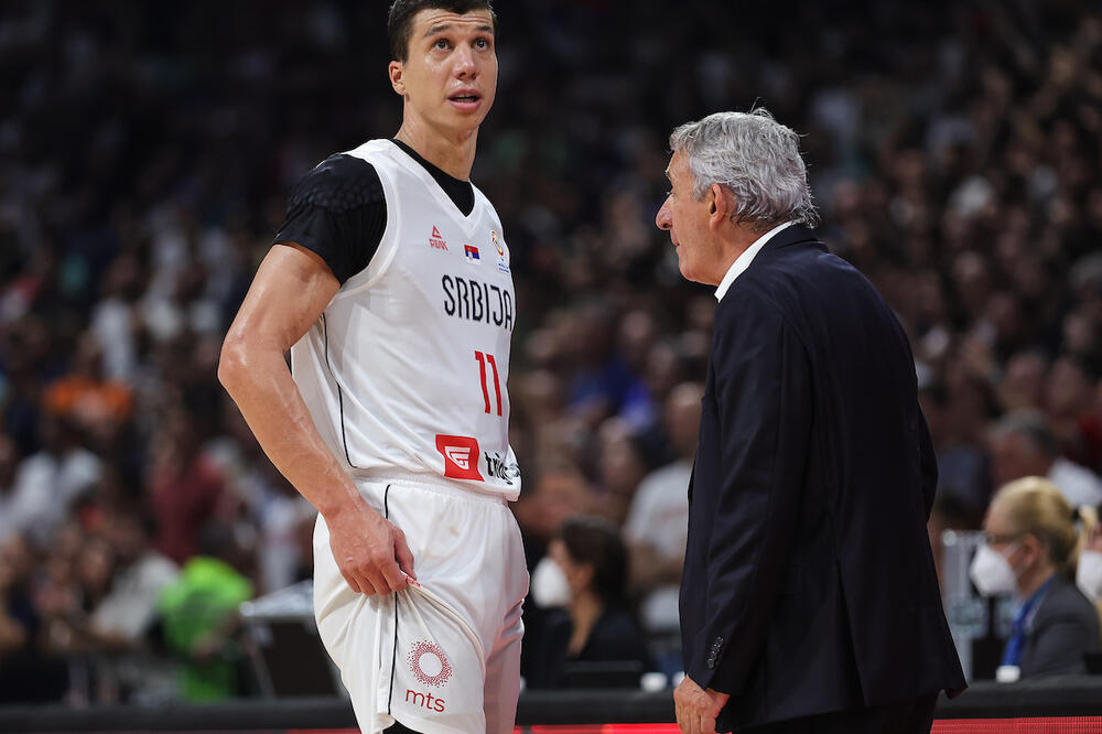 SRBIJA BEZ KAPITENA NA SVETSKOM PRVENSTVU! Pešić potvrdio crne slutnje (FOTO)