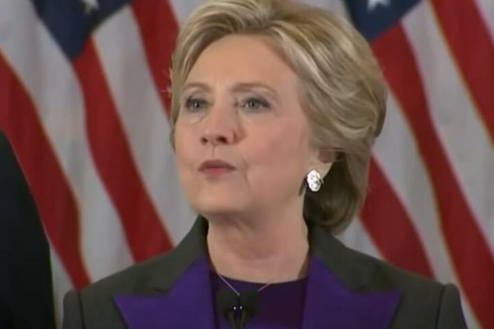 GDE SI POŠLA U TOM IZDANJU HILARI?! Prva dama izazvala nevericu KADA SE POJAVILA OVAKVA (FOTO)