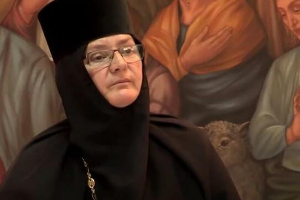 IGUMANIJA ANTONINA JE OBNOVILA PUSTI MANASTIR NA FRUŠKOJ GORI: Majka htela da je vodi kući, ALI SE I ONA ZAMONAŠILA