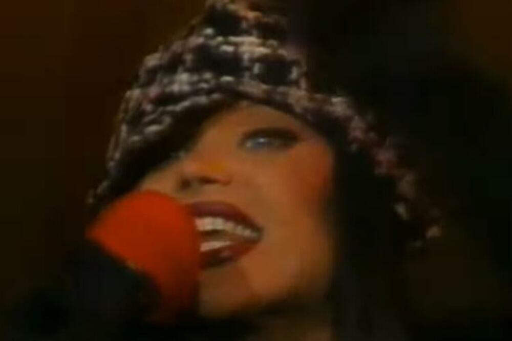 KADA SU JAVILI DA JE KASANDRA UMRLA, CEO REGION BIO JE U SUZAMA: Njena SMRT ostala je VELIKA MISTERIJA! (FOTO)