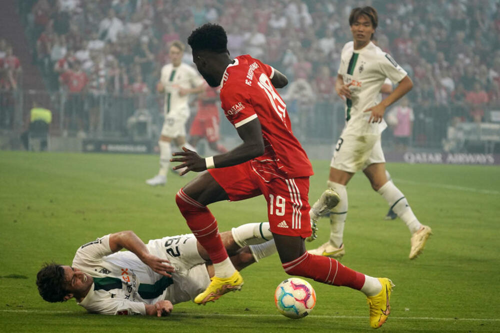 MENHENGLADBAH JE BAJERNOVA NOĆNA MORA: Borusija uspela da opet ostane neporažena protiv Bavaraca!