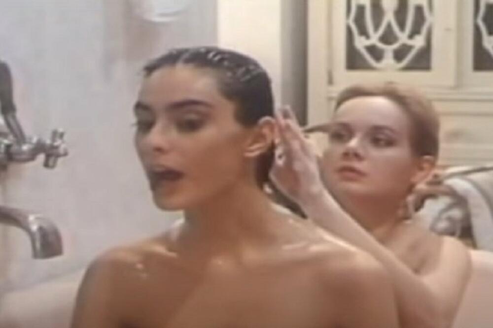 ODJEKNULE SCENE SE*SA ŽARKA LAUŠEVIĆA I KOLEGINICE! A onda se pojavila GOLA I SA ŽENOM, ŠOK SLIKE (FOTO)