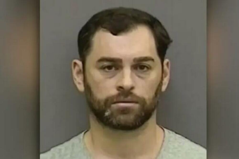 NAPUSTIO ŽENU DA BI SE NAŠAO SA NJOM: Zbog PROSTITUTKE debelo nagrabusio, evo šta se desilo na MEDENOM MESECU!