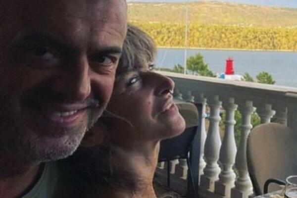 SERGEJ TRIFUNOVIĆ INTIMAN SA POZNATOM HRVATICOM! Izašao dokaz ČIST KAO SUZA (FOTO)