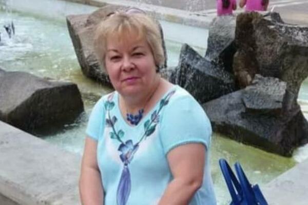 VESNA JE OSTAVLJENA PORED STOVARIŠTA KAO BEBA, IMA 2 IMENA: Traži sestru bliznakinju, Srbija na nogama