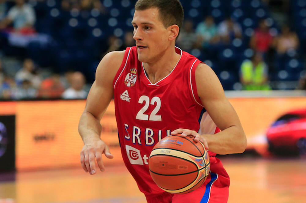 NEDOVIĆ UBIJEN U POJAM: Verujte mi, nije bilo ovako ni posle finala 2015...