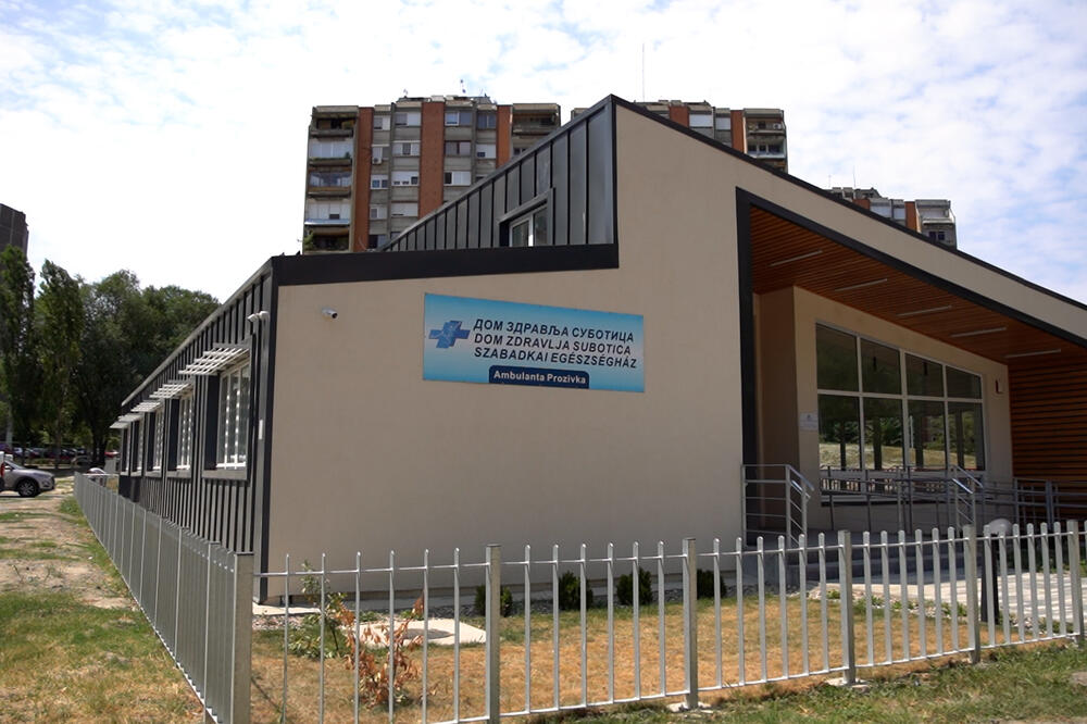 NOVA AMBULANTA U SUBOTICI USKORO POČINJE SA RADOM: Stanovnici mesne zajednice "Prozivka" oduševljeni objektom!