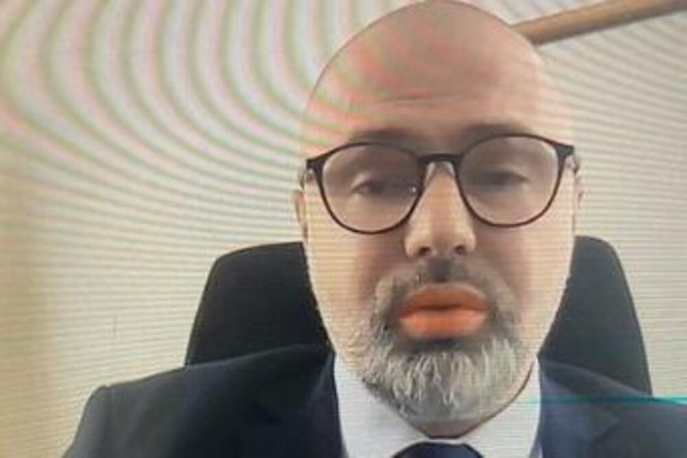 MINISTARU SU SE SVI SMEJALI KADA SE UKLJUČIO NA TV PROGRAMU! Da li je moguće da je to uradio, ŠOK (FOTO)