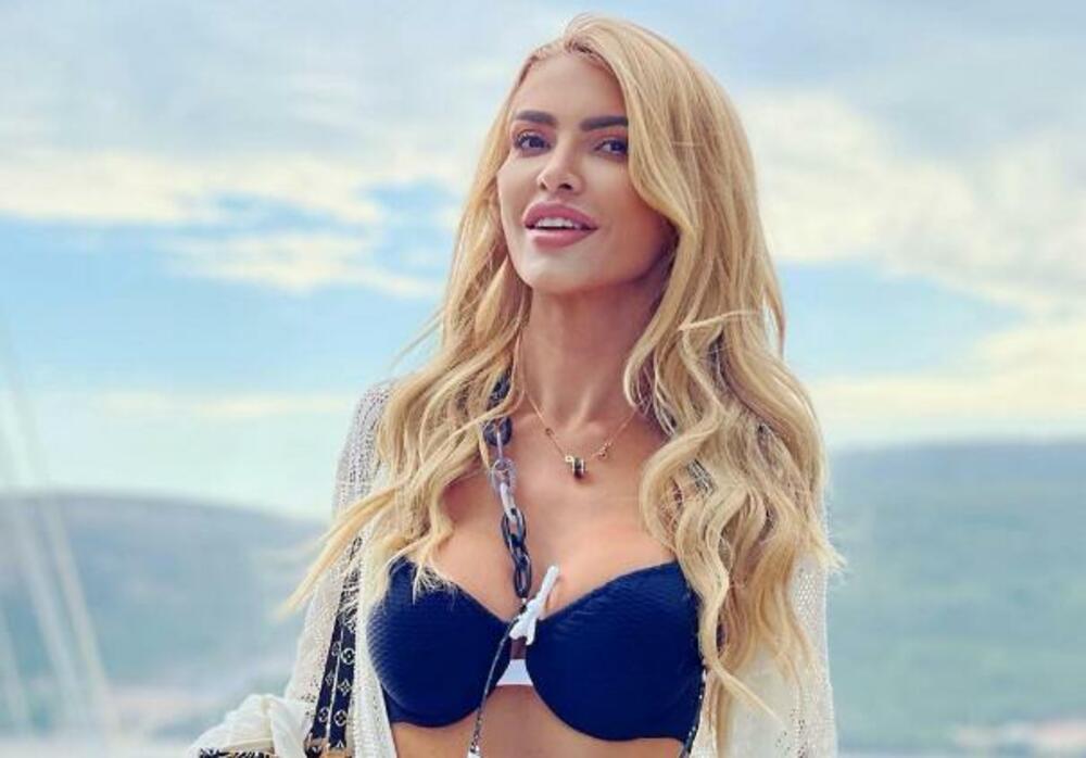 Snežana Borjan, šOUTAJM, Instagram