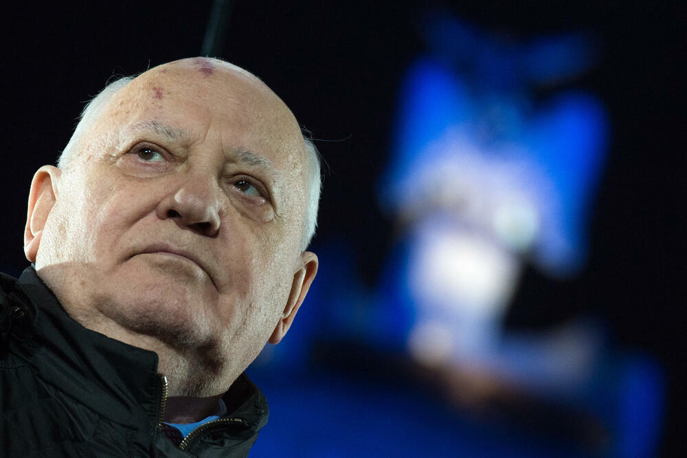 GORBAČOV BIO RAZOČARAN I LJUT NA PUTINA? Sve njegove reforme svedene se na nulu, ostao je samo PEPEO I DIM