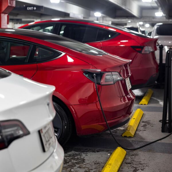 AKO PLANIRATE DA PRODAJETE KOLA, OVO POD OBAVEZNO MORATE DA ZNATE! Vreme je KLJUČNO, razlika u NOVCU može biti...