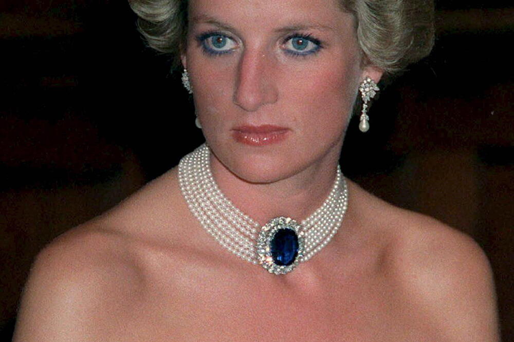 Ovo su poslednje reči princeze Dajane pre nego što je umrla: Ležala na podu "mercedesa", pa izgovorila nešto jezivo