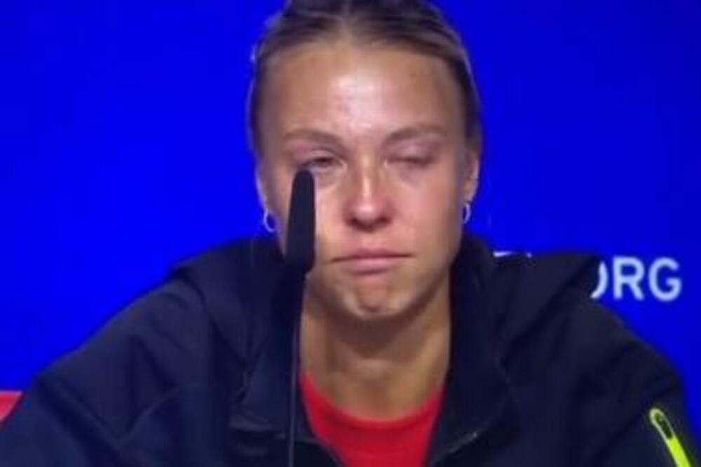 RASPLAKALA SE PA NAPUSTILA KONFERENCIJU: "Svi su želeli da ona pobedi!"