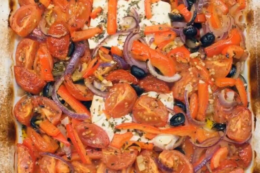 PALEO DIJETA ZALUDELA SVET, A OVO SU NJENE PREDNOSTI I MANE: Ako želite da SMRŠATE BRZO ove namirnice IZBEGAVAJTE