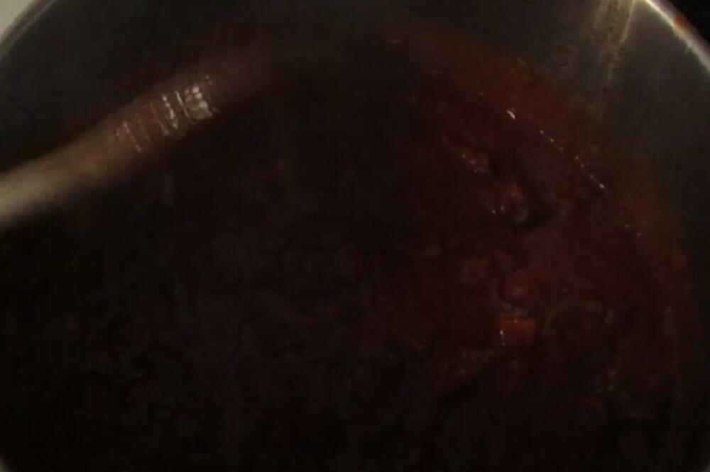 OVAKO TURCI SPREMAJU GULAŠ: Ukusniji je od NAŠEG zbog SOSA, srpske domaćice će ODLEPITI za RECEPTOM